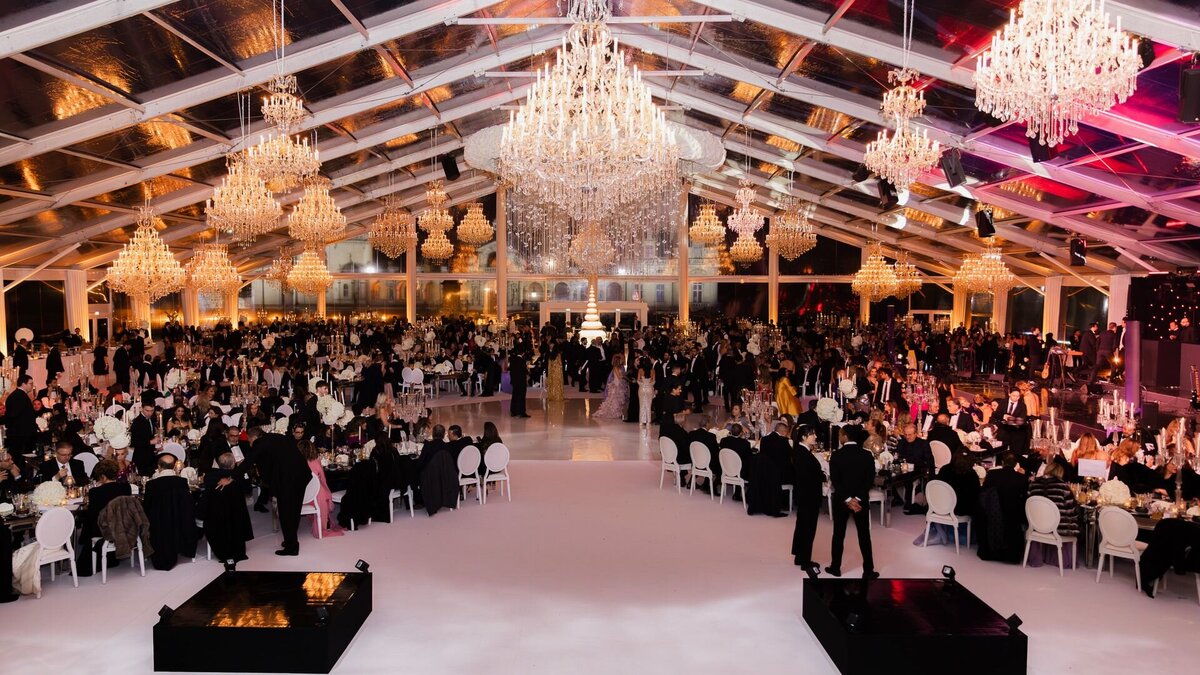 h Chateau Chantilly Fairytale France Destination Arab Wedding by @alejandrapoupelevents 25