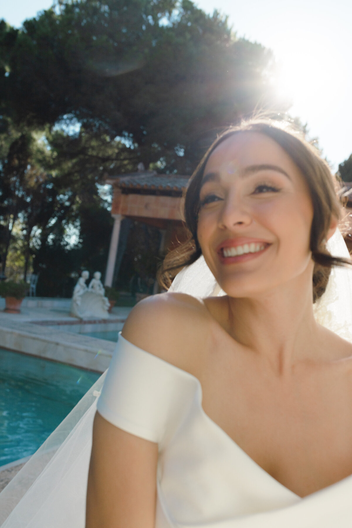 039-REVISED-018EW-ARTISTS-FAVORITES-FINAL220930-231-