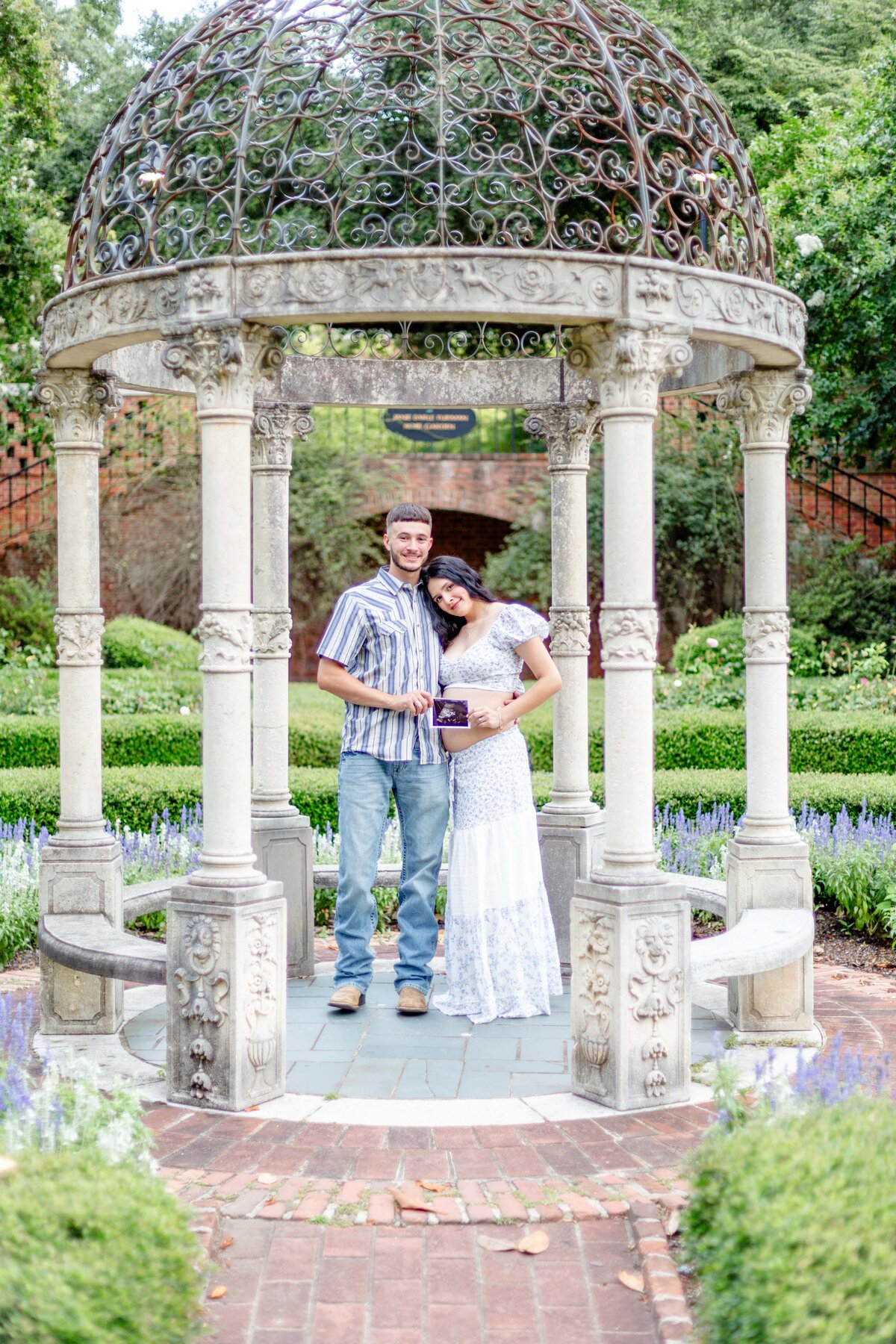 Greenville-SC-summer-maternity-session-Magnolia-and-grace-photography-co-GenevieveH# (1)-10