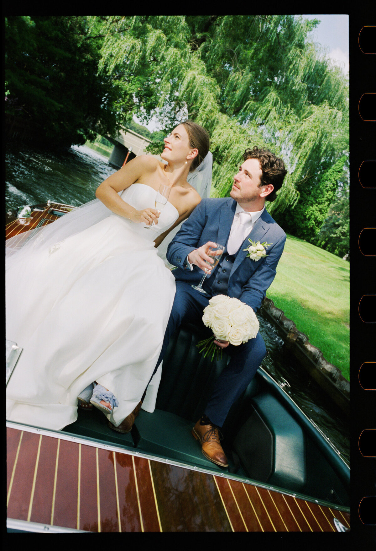 Minnetonka Yacht Club wedding photographer Tom Thornton Photography-52