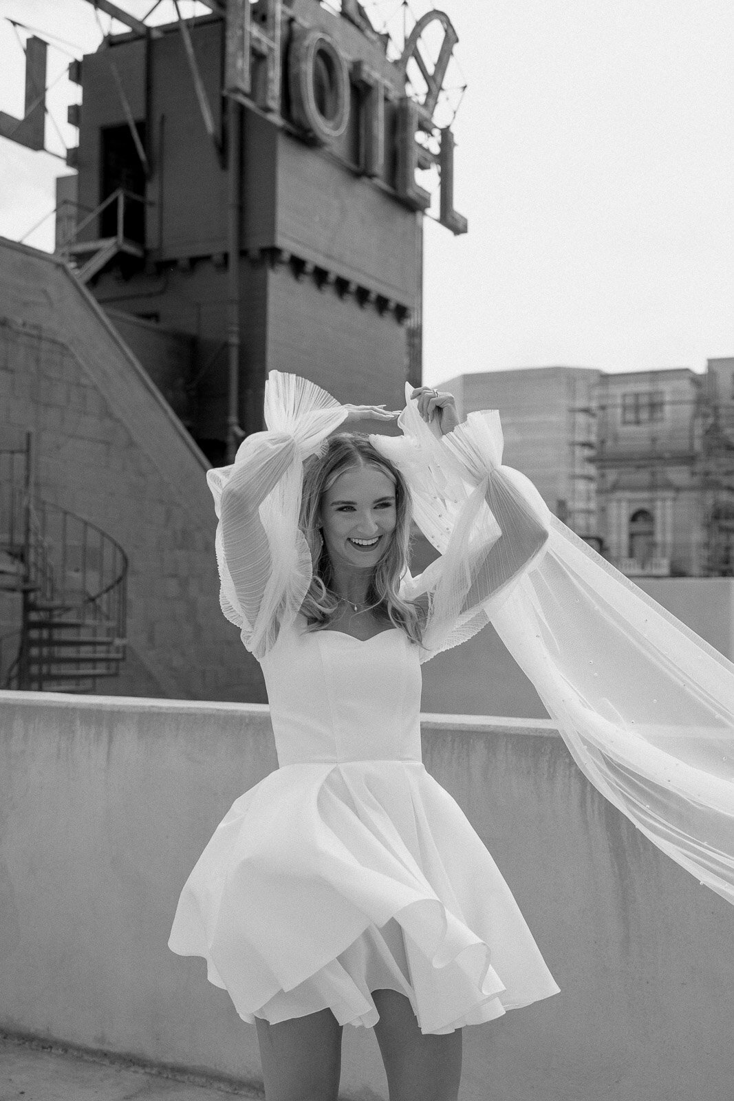 Lexx Creative-Chic-Downtown San Diego-Urban-Courthouse-Elopement-22