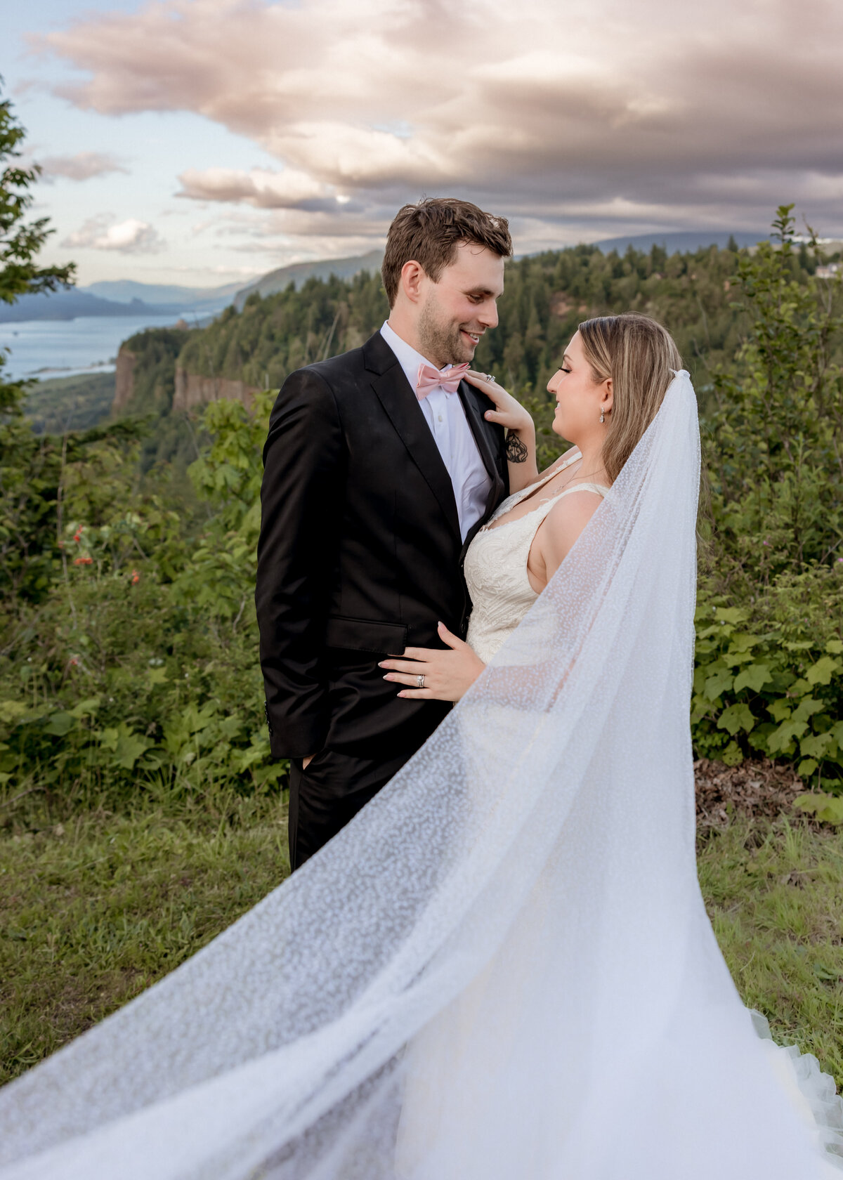 Portland-Oregon-Wedding-Photographer.jpg