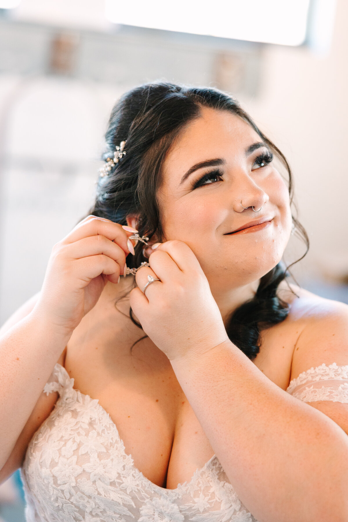 LAURA PEREZ PHOTOGRAPHY LLC assembly room st augustine wedding alexa and devin-18