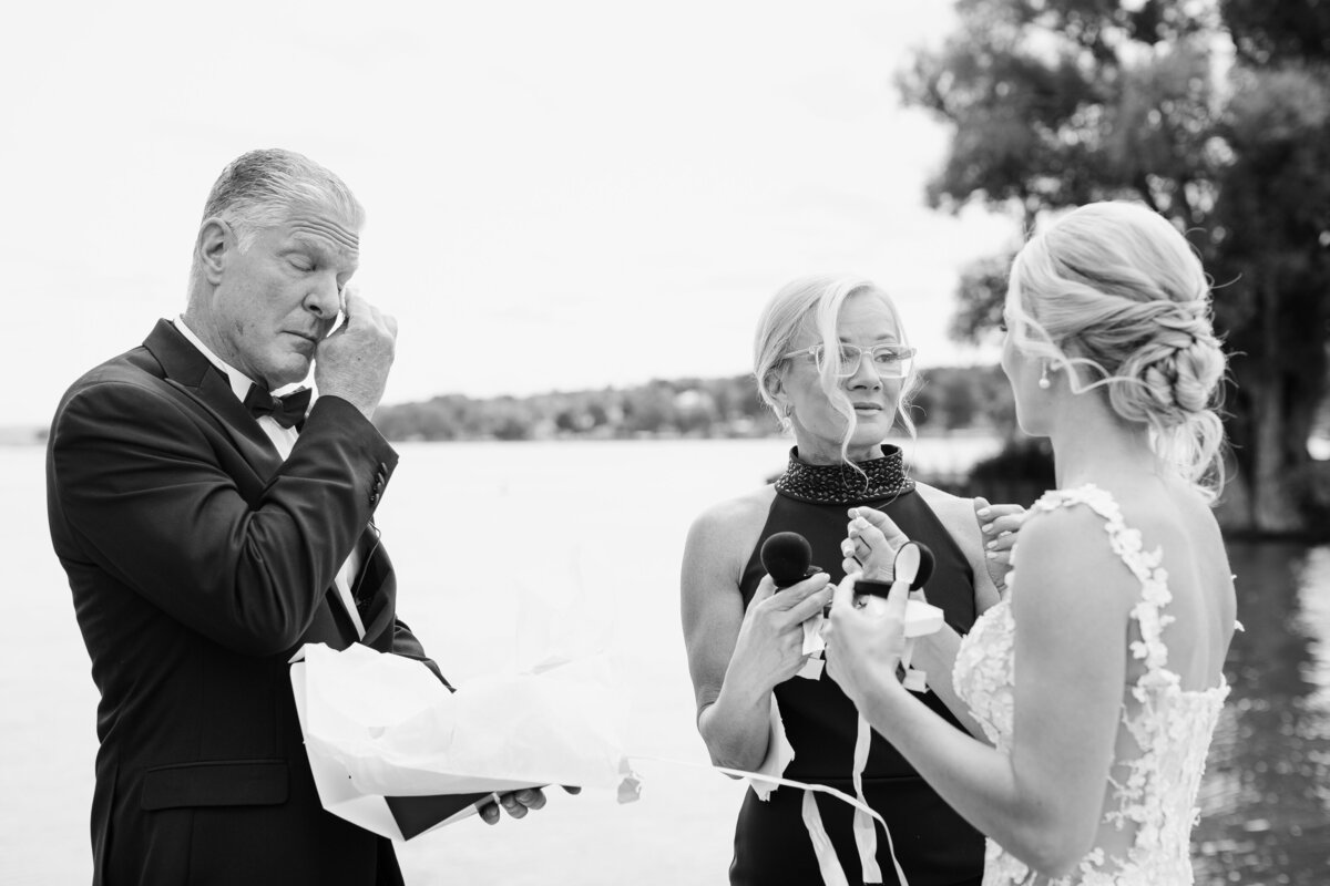 Lake House Canandaigua Wedding_Father-Daughter First Look_Verve Event Co (3)
