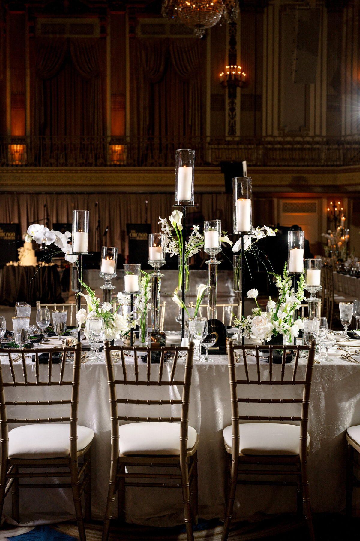 Berlez-Aspen-Avenue-Chicago-Wedding-Photographer-Palmer-House-Celebrate-Planning-Yanni-Design-Dimitra-Shannon-O'Brien-Magazine-Editorial-195