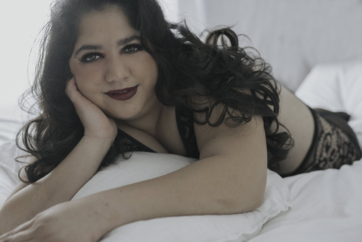Iowa's Leading wedding, portrait and boudoir photographer