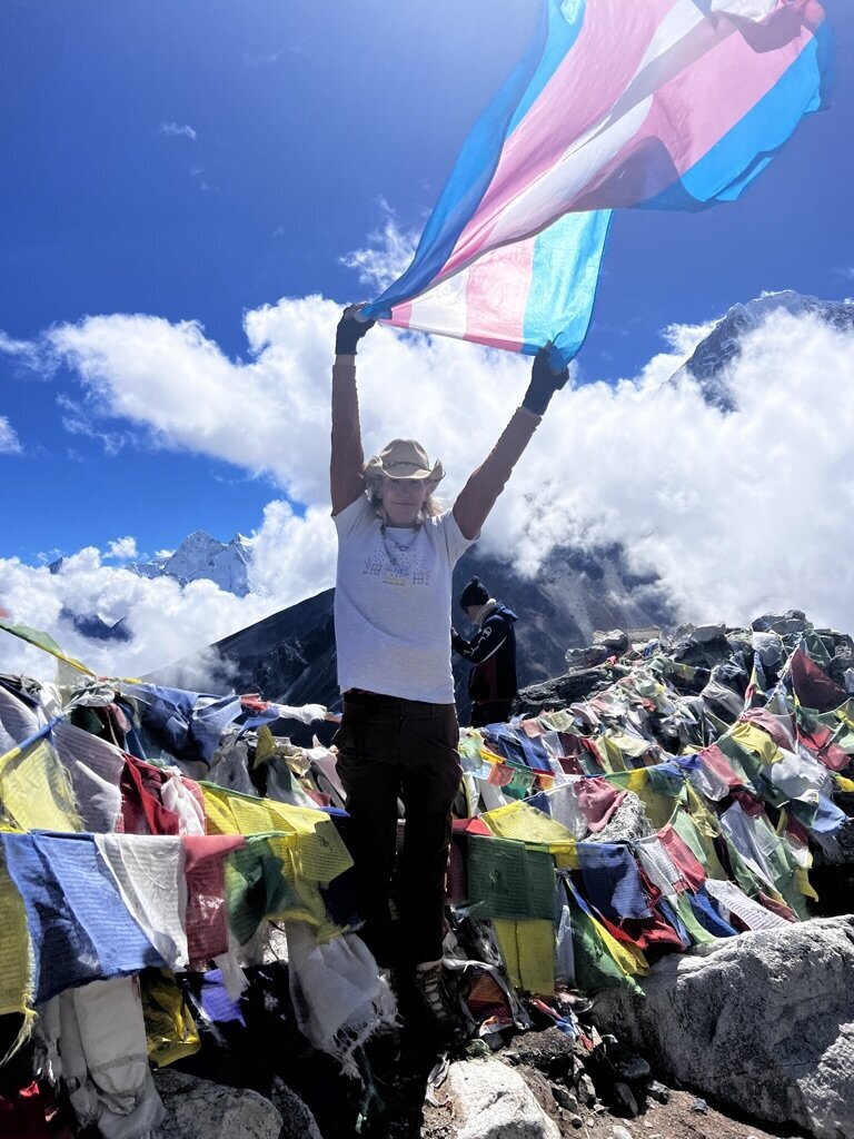 Trand Flag at Everest