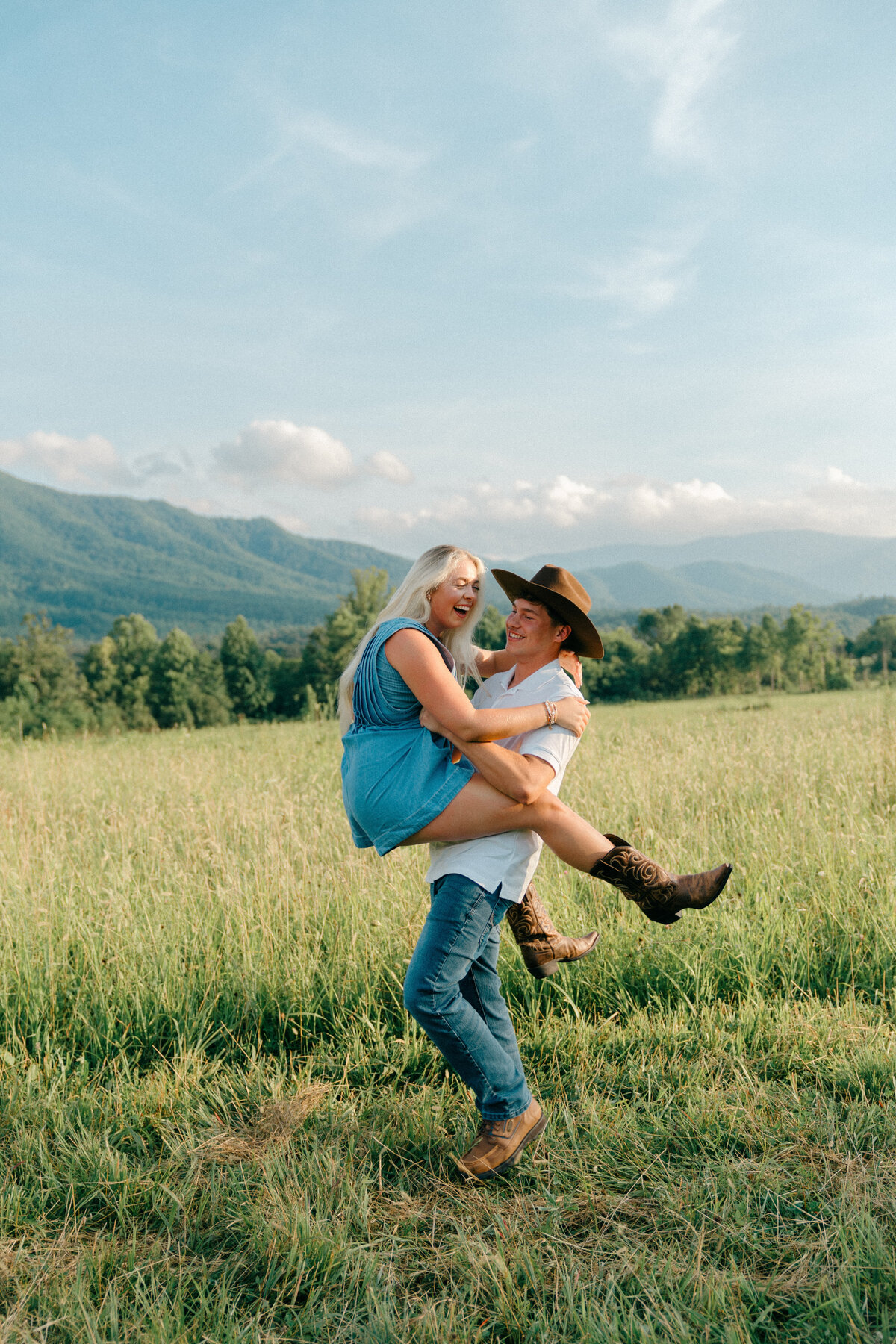 Cades Cove Engagement Session