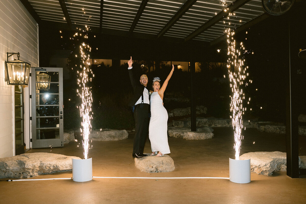 Contigo-Ranch-Cold-Sparks-Wedding