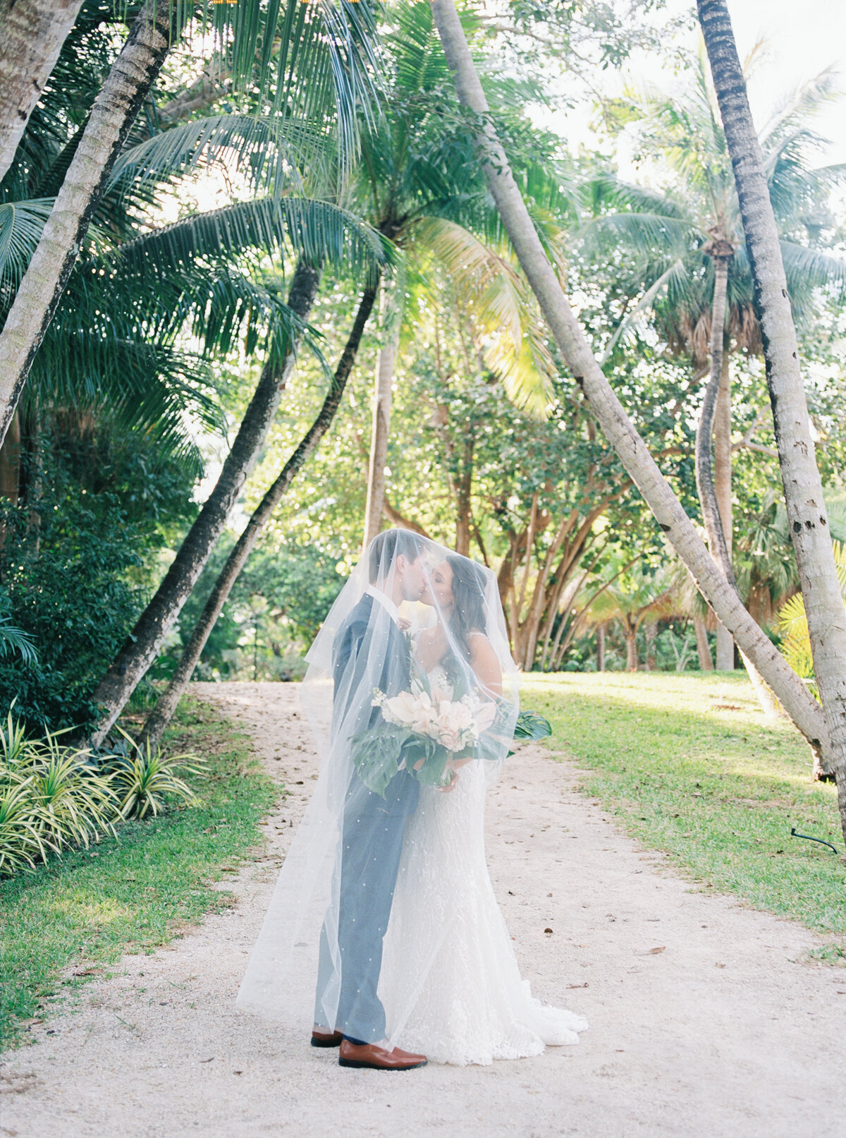 2022_01_Bonnet House_MelissaPiontkowski_Florida Wedding Photographer-54