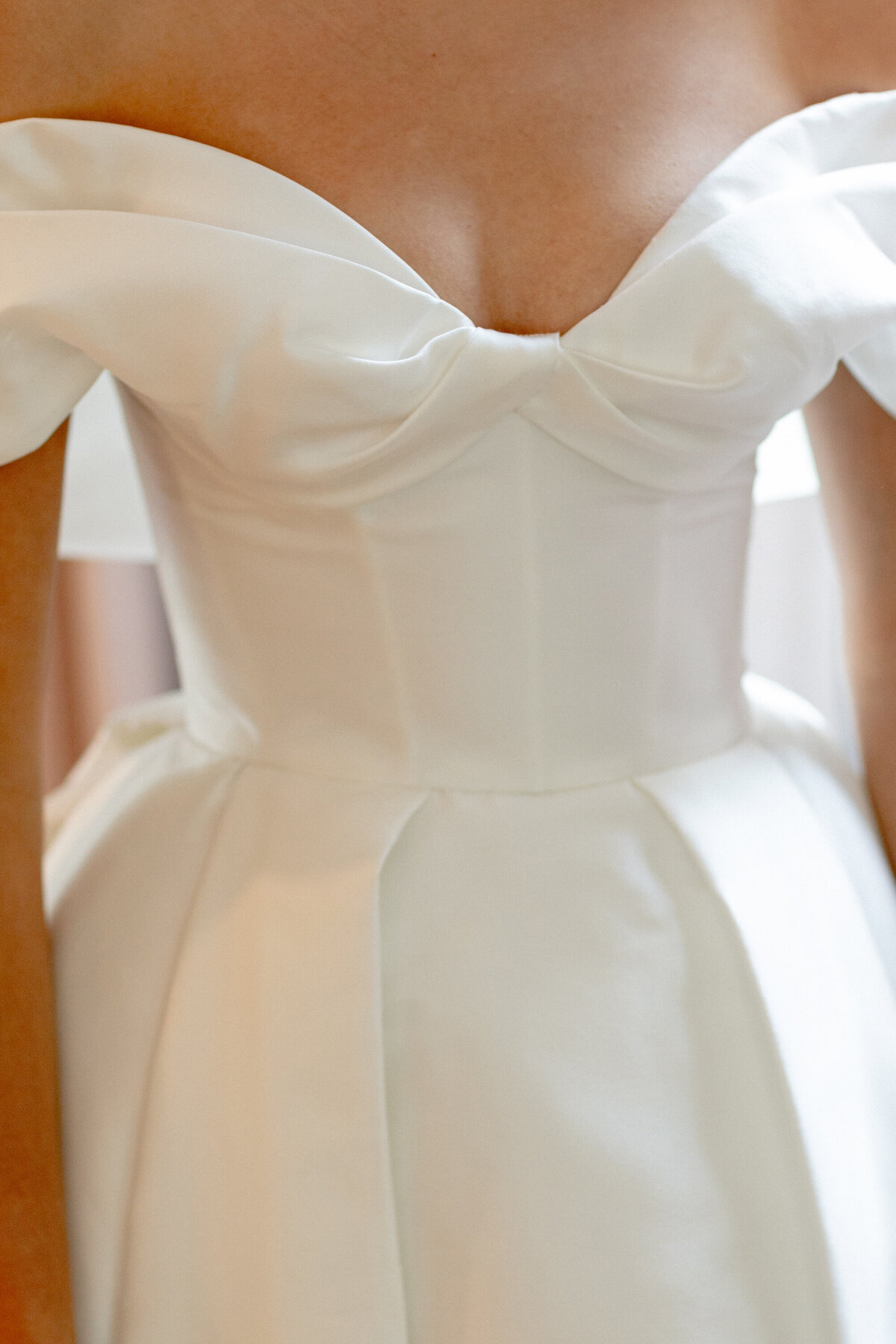 KateEdwardsWeddings_Lisa&Jacob_ValleyRockInn-11