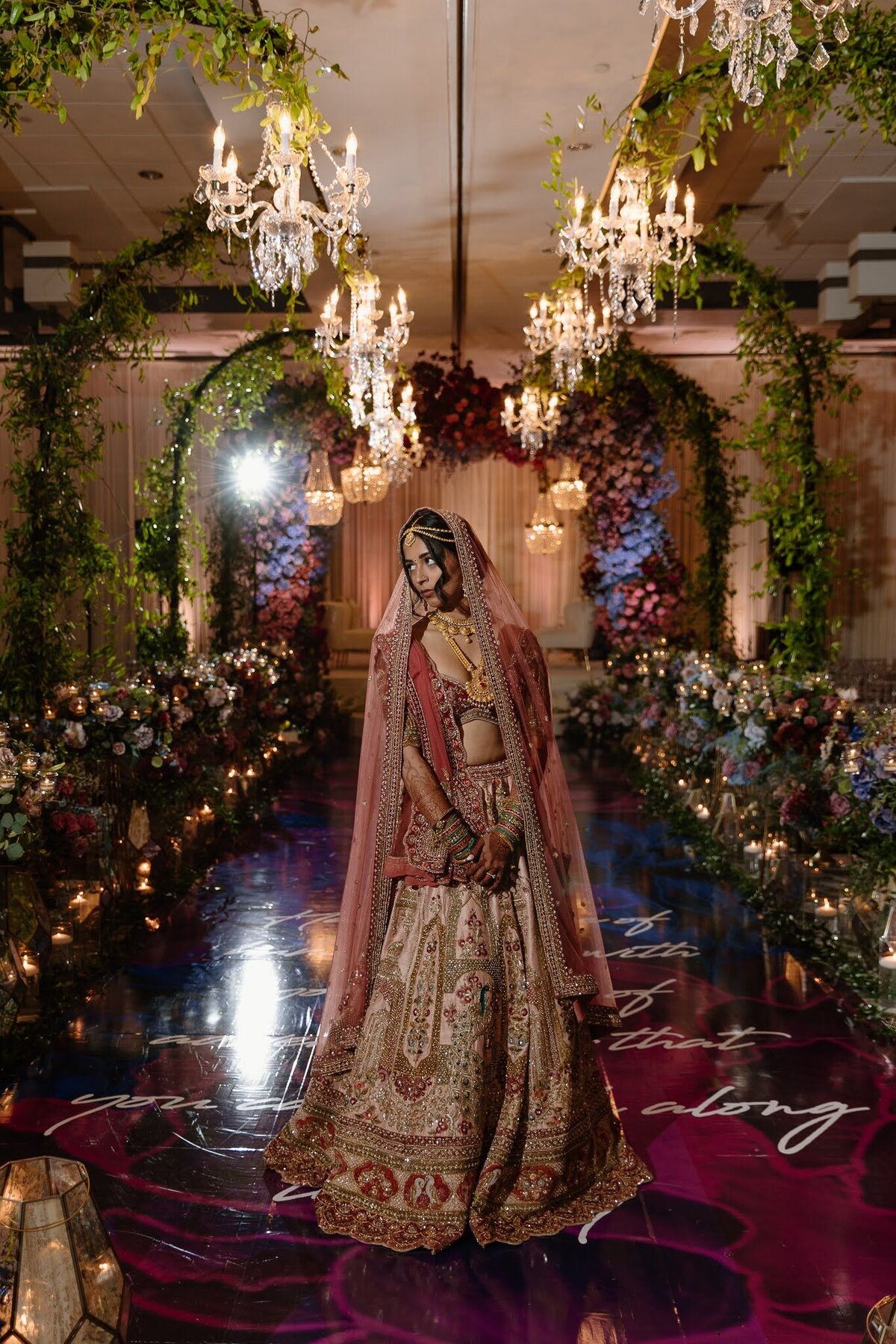Nichole-Babiez-Photography-wedding-photographer-indian-wedding-photographer-mendhi-sangeet-baraat-luxury-chicago-illinois-marriott-schaumburg-73