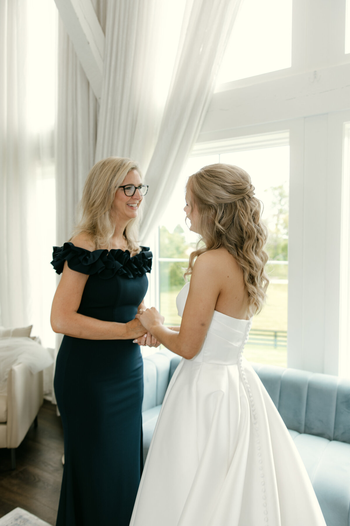 Abigail Anne Photography Colorado and Chicago Wedding and Couples Photographer — Portfolio Featured Story — Bethany and Leo's Wedding 20