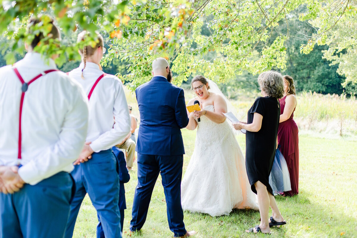 Chelsea Lavallee Photography_Weddings_Portfolio_024