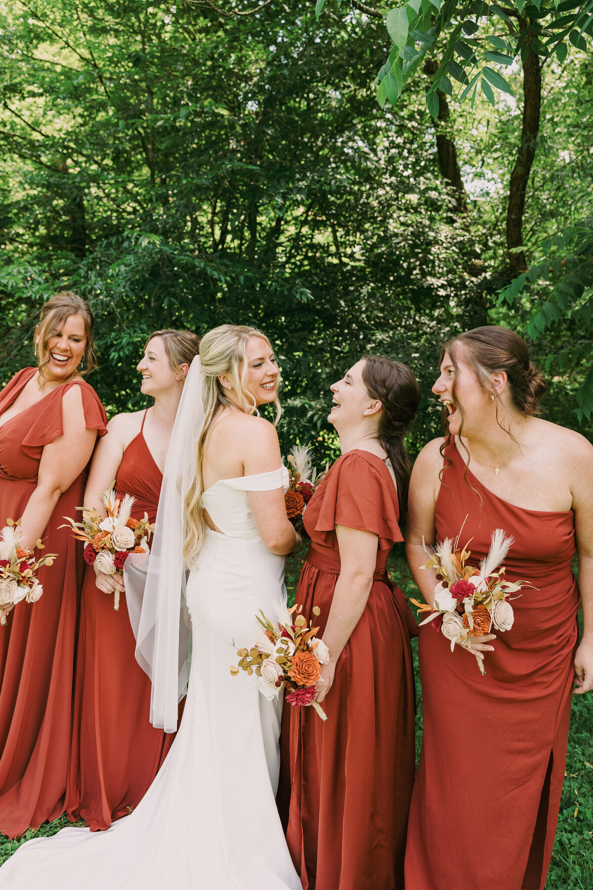 4 Points Farm Bride and Bridesmaids (4)
