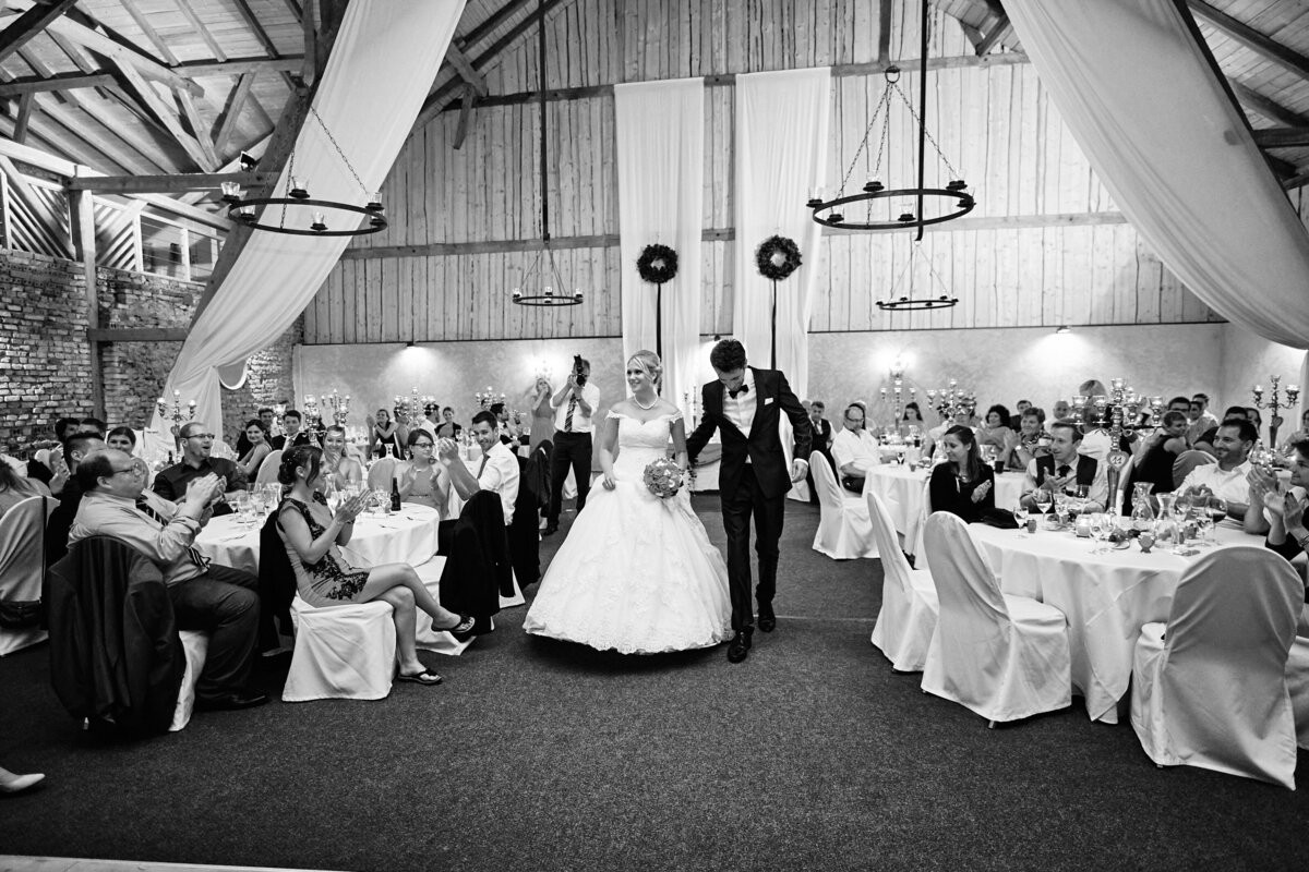 Hochzeit-von-Christina-und-Alex-auf-Gut-Grafenried-074