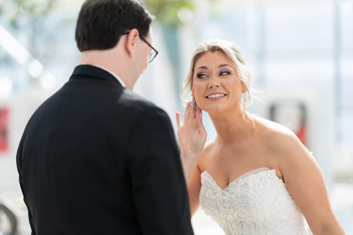 classic-couple-first-look-8