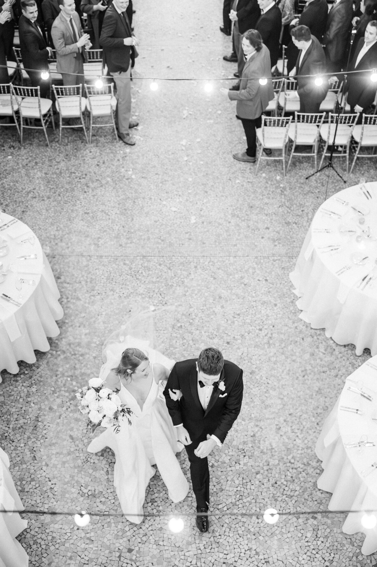 Cleveland Ohio Wedding Photographer The Arcade Wedding