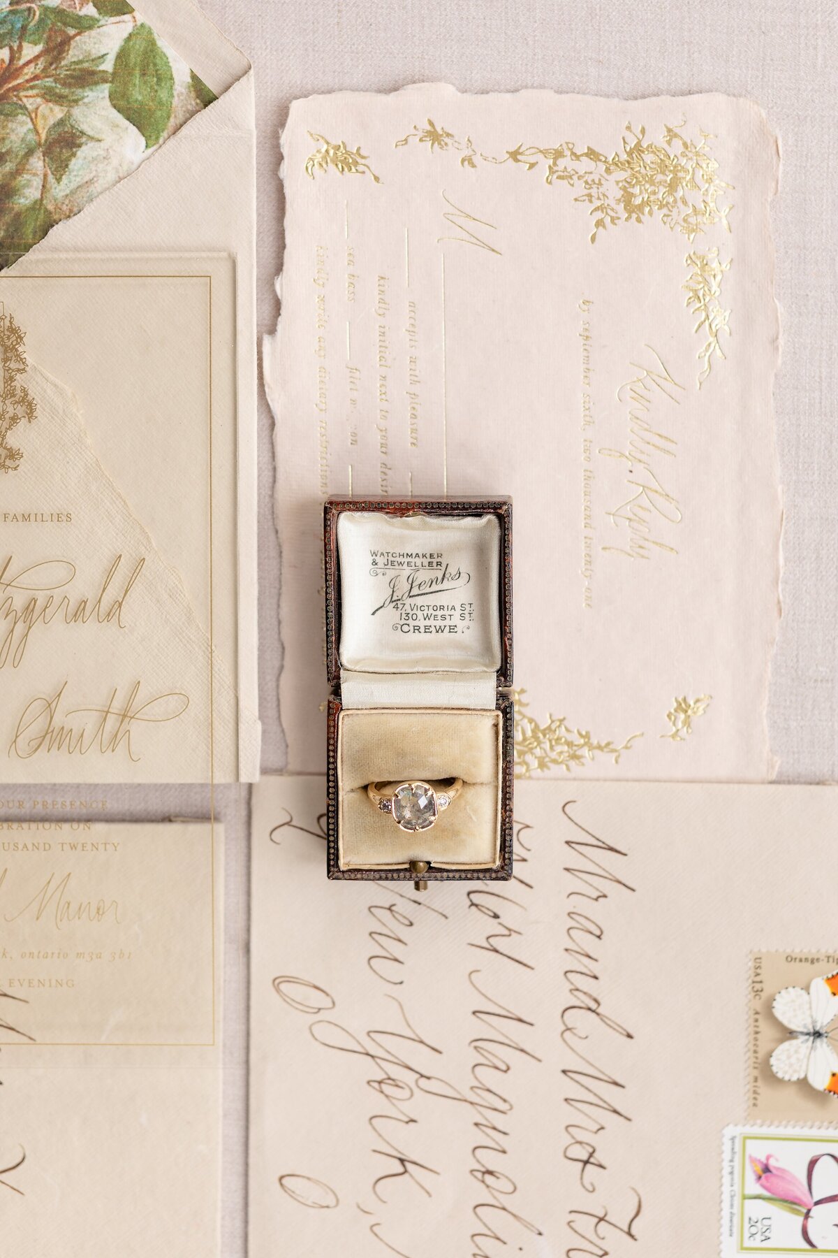 Stunning-wedding-invitation-suite-graydon-hall-manor