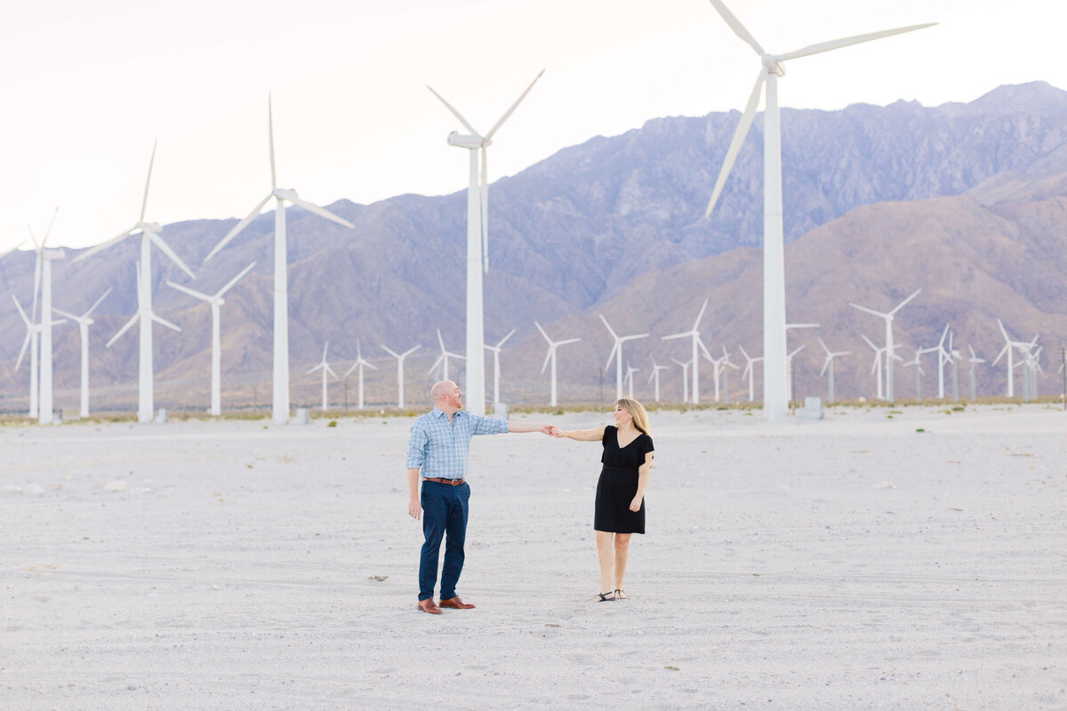 EricaMendenhallPhotographyPalmSpringsWindmillsEngagement_MP_7218