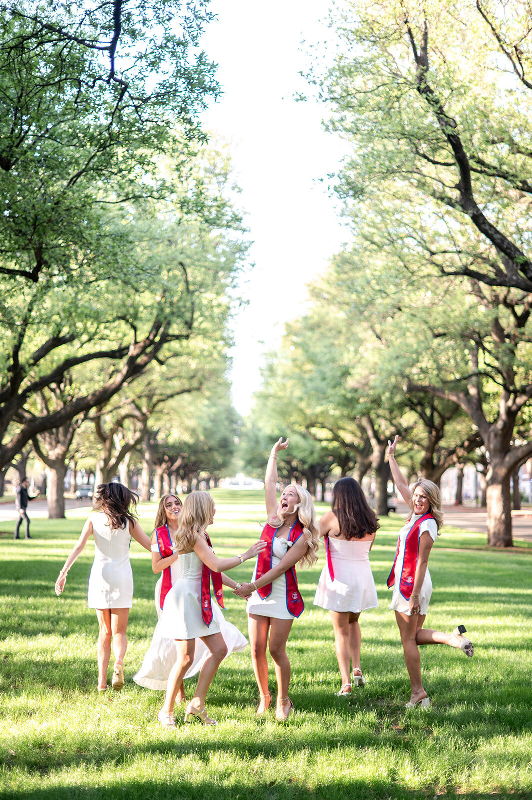 kam-smu-graduation-group-041025-33