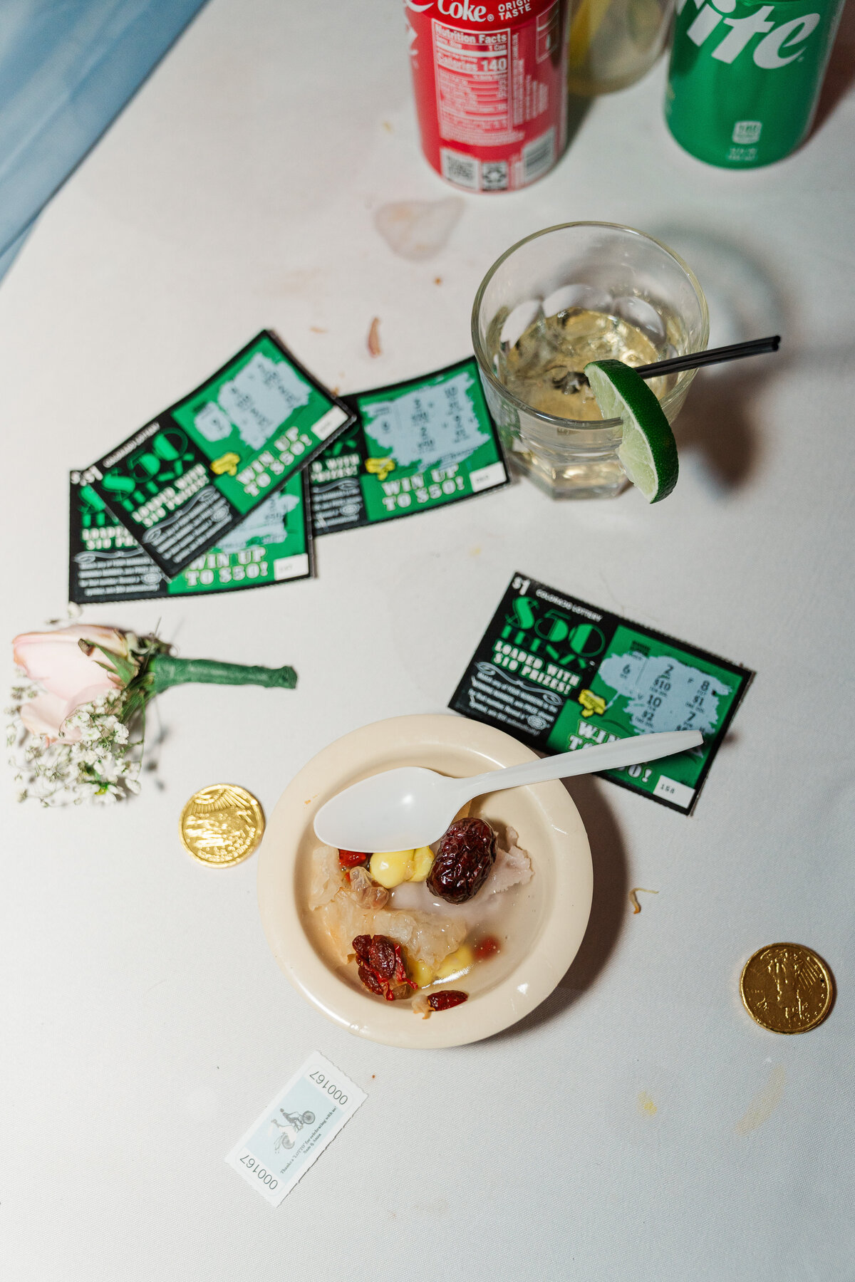 Chateaux at Fox Meadows Colorful Spring Wedding Light and Airy Elena Spraguer Photography  0160