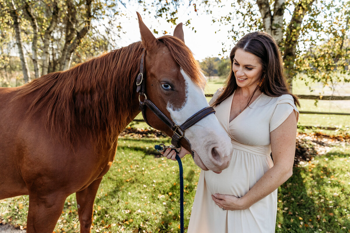 B_Maternity_Farm10