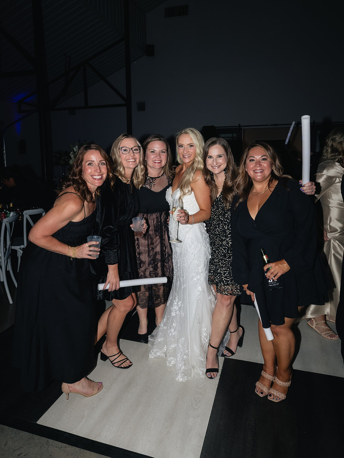 2025-10-11_DykesWeddingPreviews_MollyMurphyPhotography-130