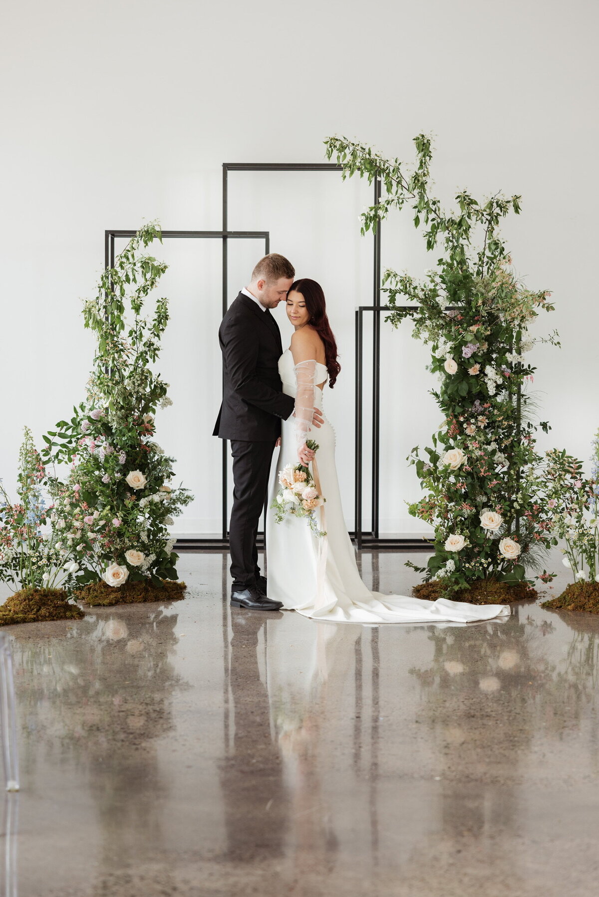 Whimsical Minnesota Wedding Flowers