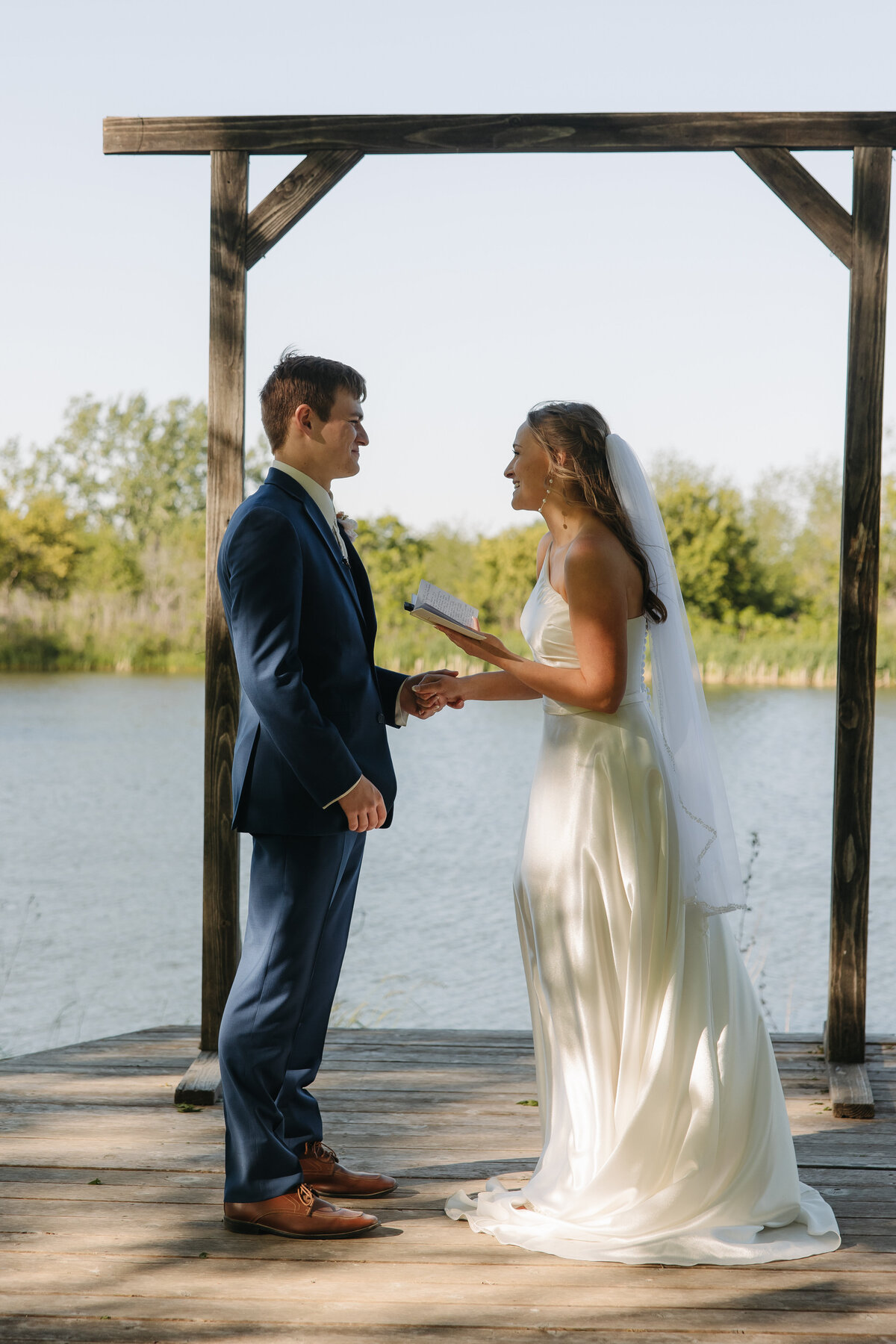 Sydney and Brant's Rustic Midwest Wedding Photography-482