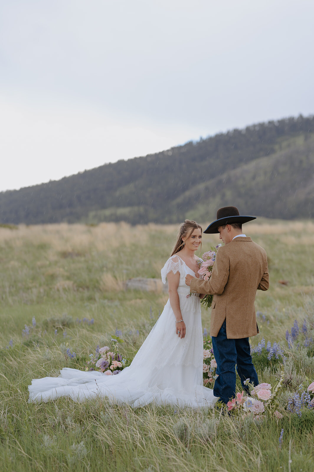 Carly-Patrick-Sheridan-Wyoming-Elopement-058