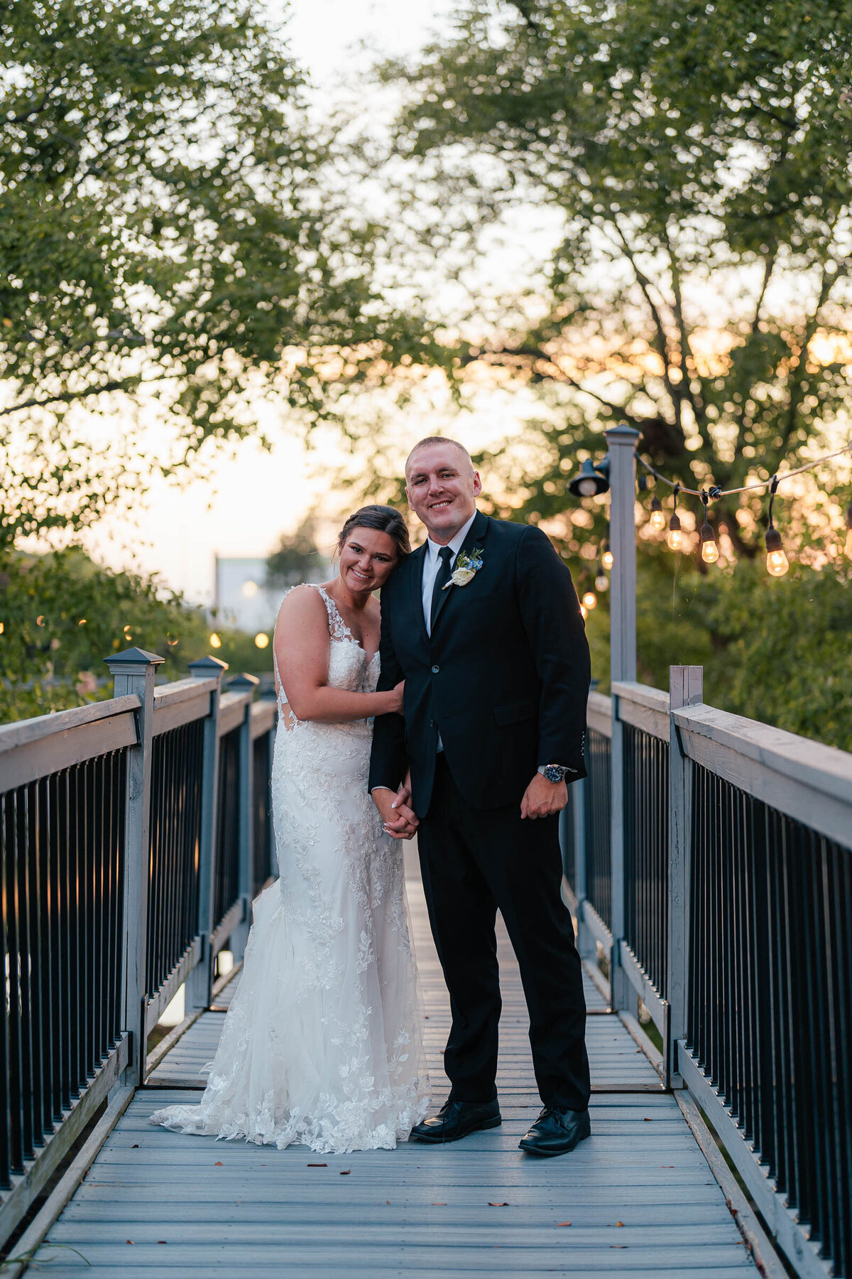 cute couple watersedge columbus photographer videographer