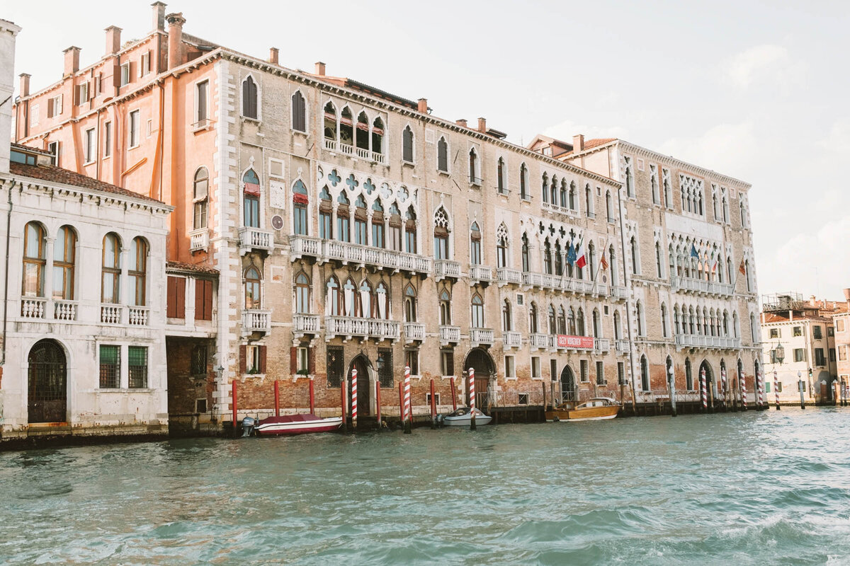 Girlboss-Designer-Inspired-Stock- VENICE THEME-28
