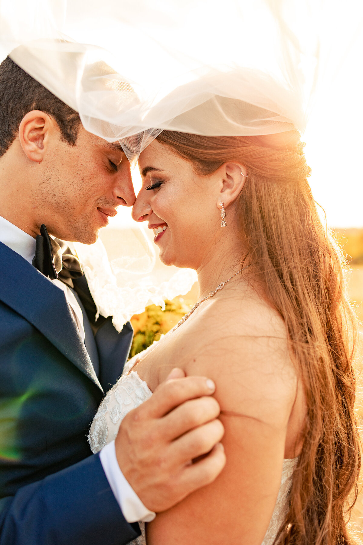 Join the love bash fiesta at Harper Hill Ranch. Sunflowers, open fields, an upbeat dance party, and poolside fun – your summer wedding extravaganza begins here.