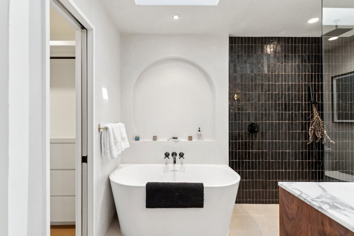 24-web-or-mls-Comburg Castle Way-024