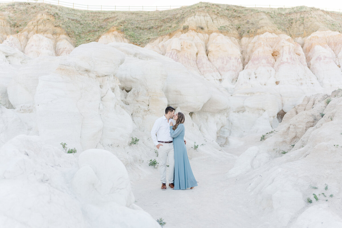 Paint Mines Interpretive Park El Paso Colorado Engagement Session Light and Airy Romantic Pictures Elena Spraguer Photography 0007