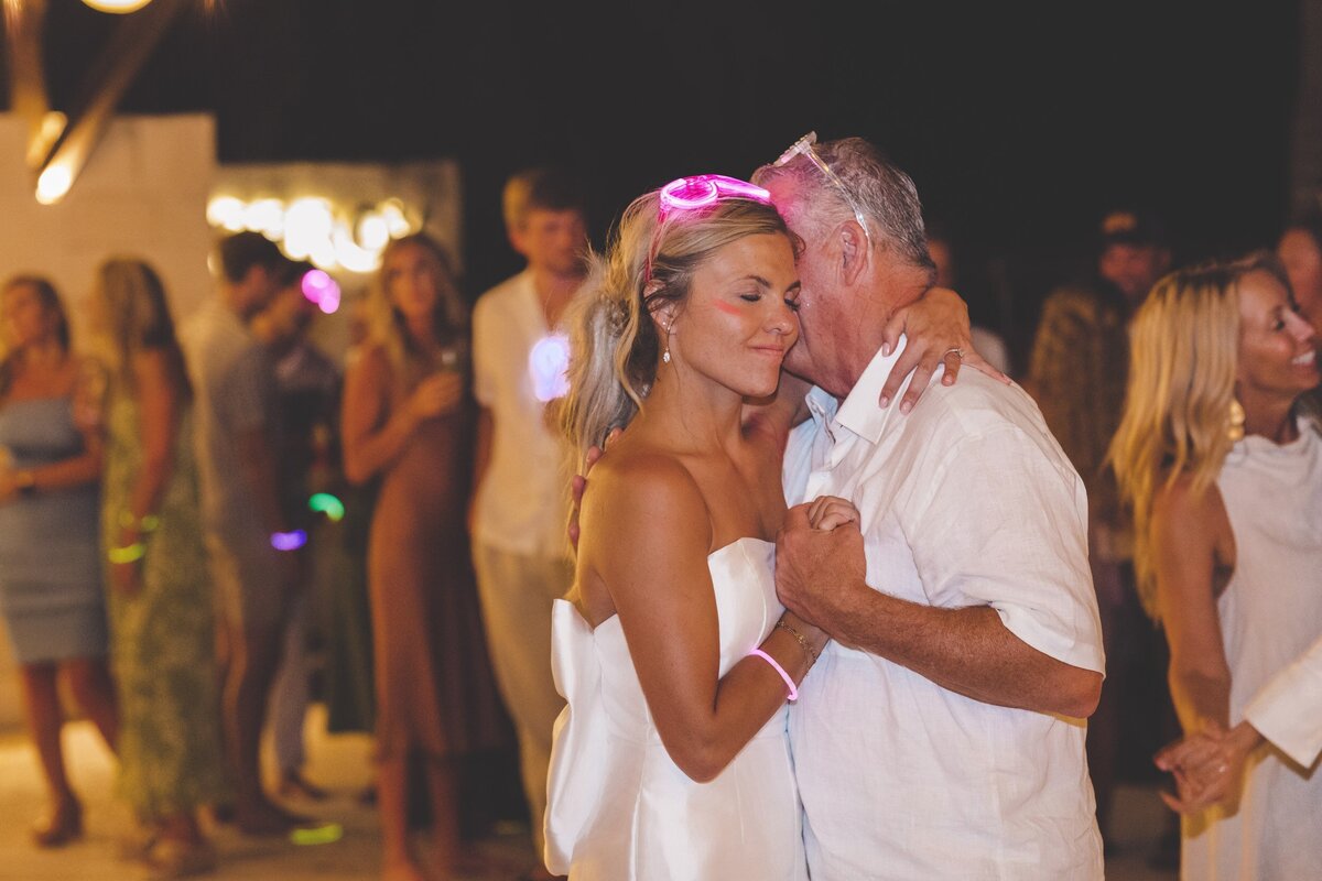 Bride dancing with father at viceroy riviera maya wedding