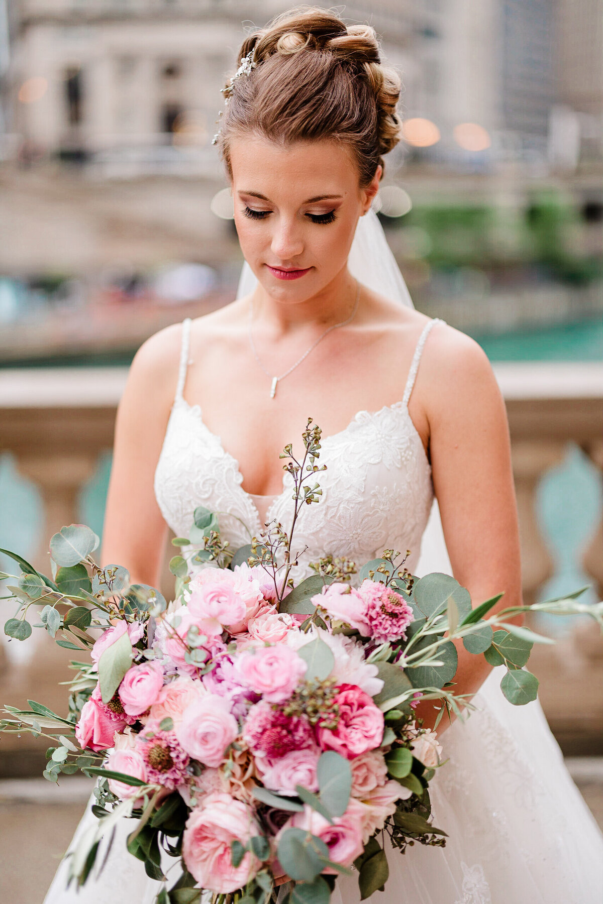 downtown luxury wedding photographers in chicago