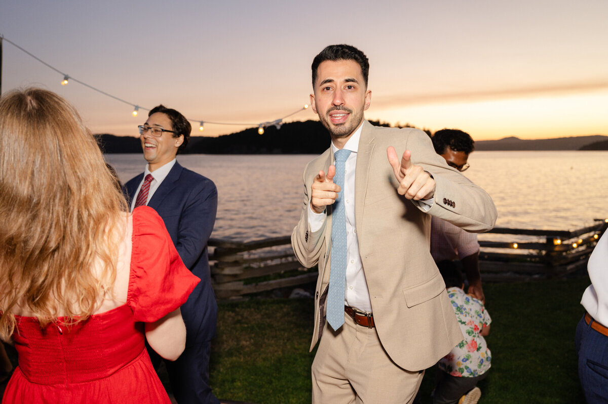 Hope-Island-Beach-Club-Wedding-LaConner_Caylie-Mash-Photography_871