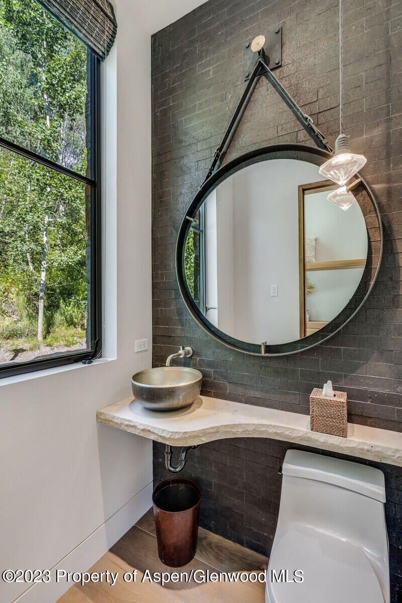 42705 Highway 82 (43)