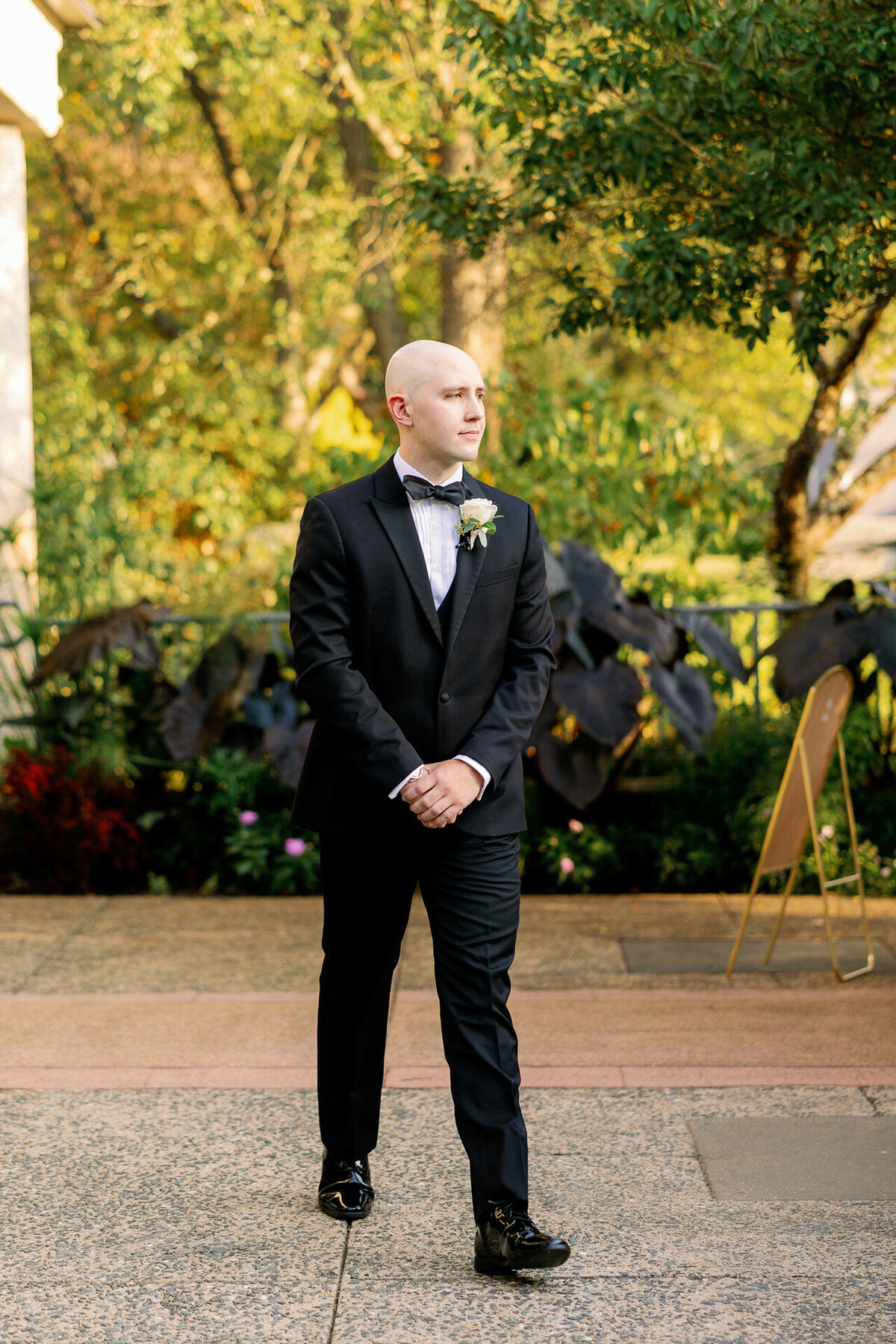 the-atrium-at-meadowlark-botanical-gardens-vienna-virginia-wedding-110