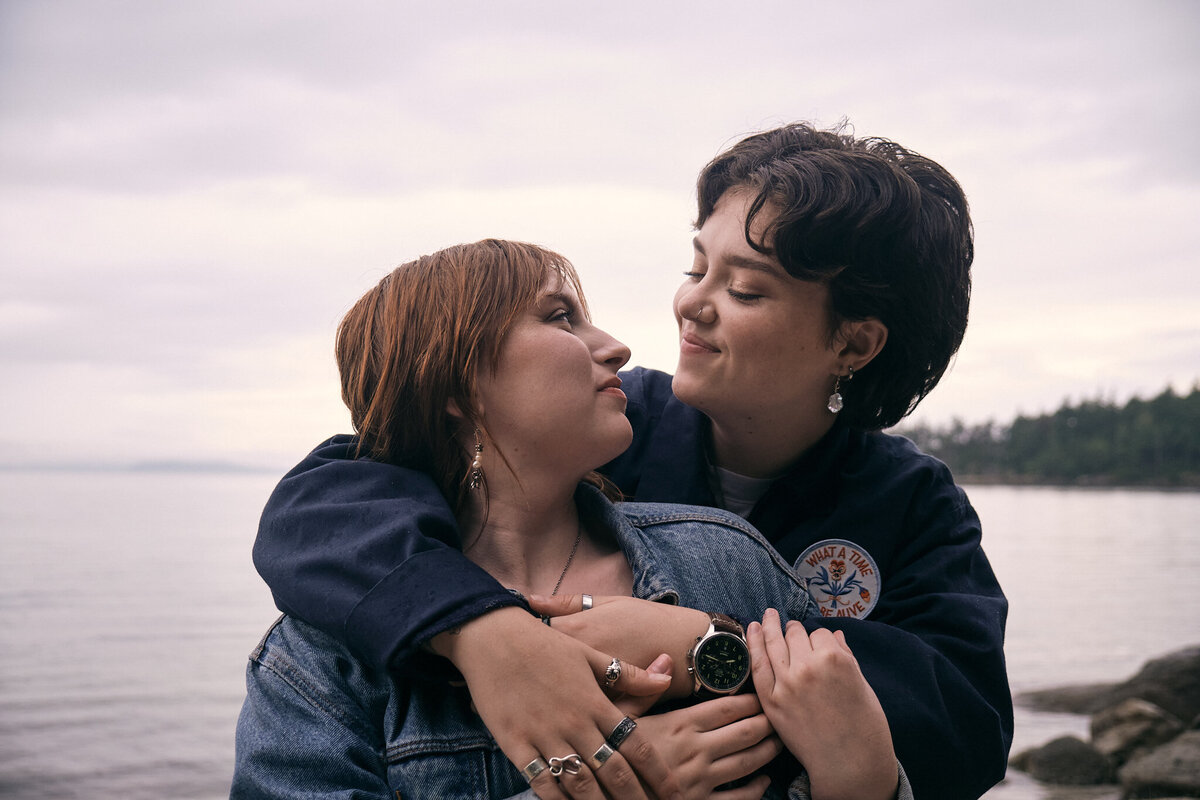 Rainy_Bellingham_Coast_Queer_Couple-8