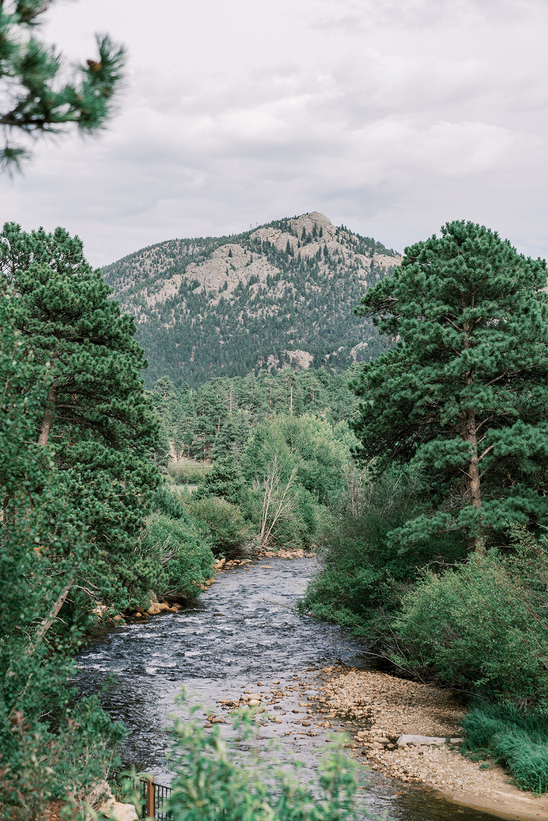 Fantastic mountain view of ceremonies at the Landing Estes Park.