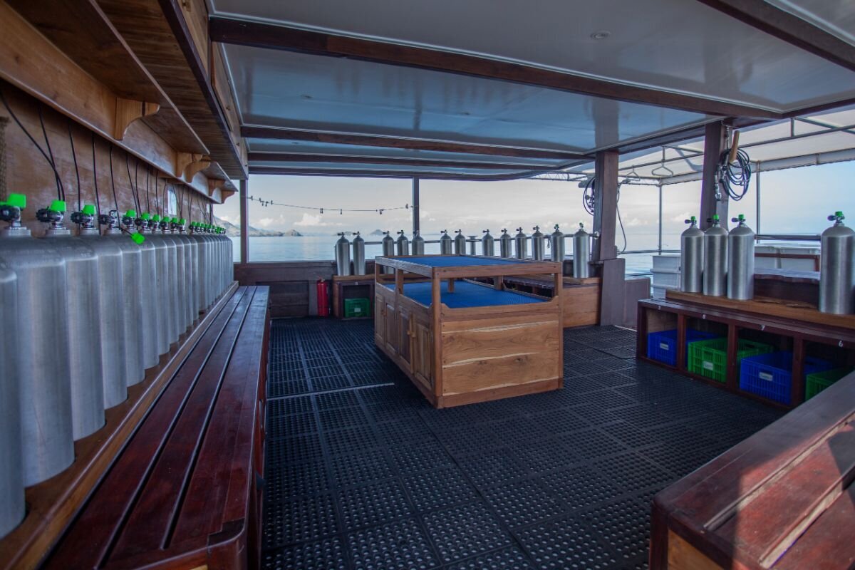 Harmoni Luxury Indonesia Yacht Charter - d3