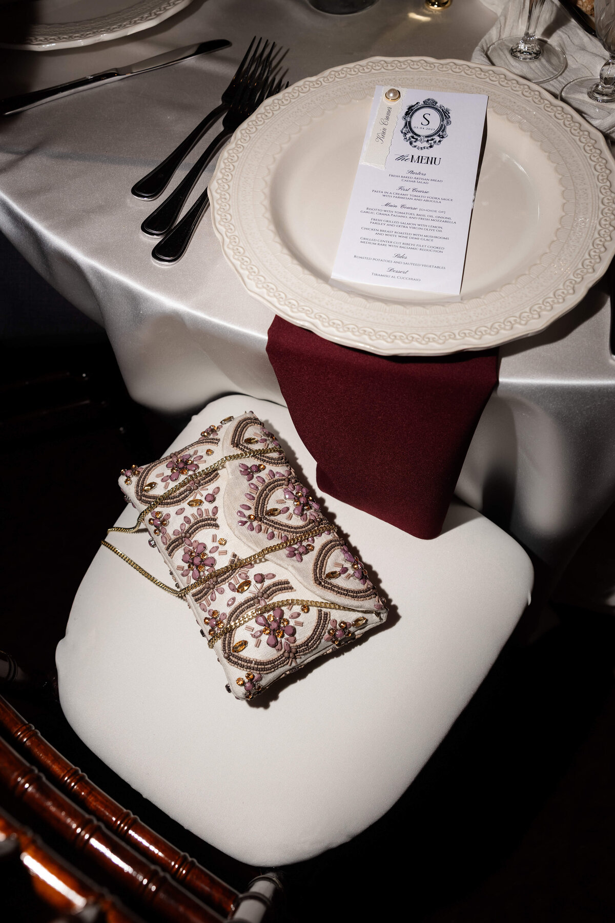 91_riskyexposure_maddie-noah_las-vegas-elopement-photography
