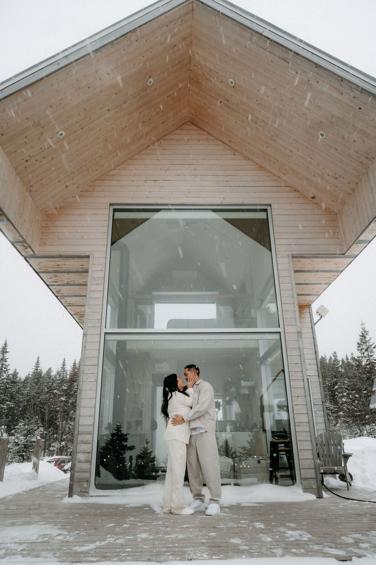 S-R_Winter-Elopement-Quebec-145