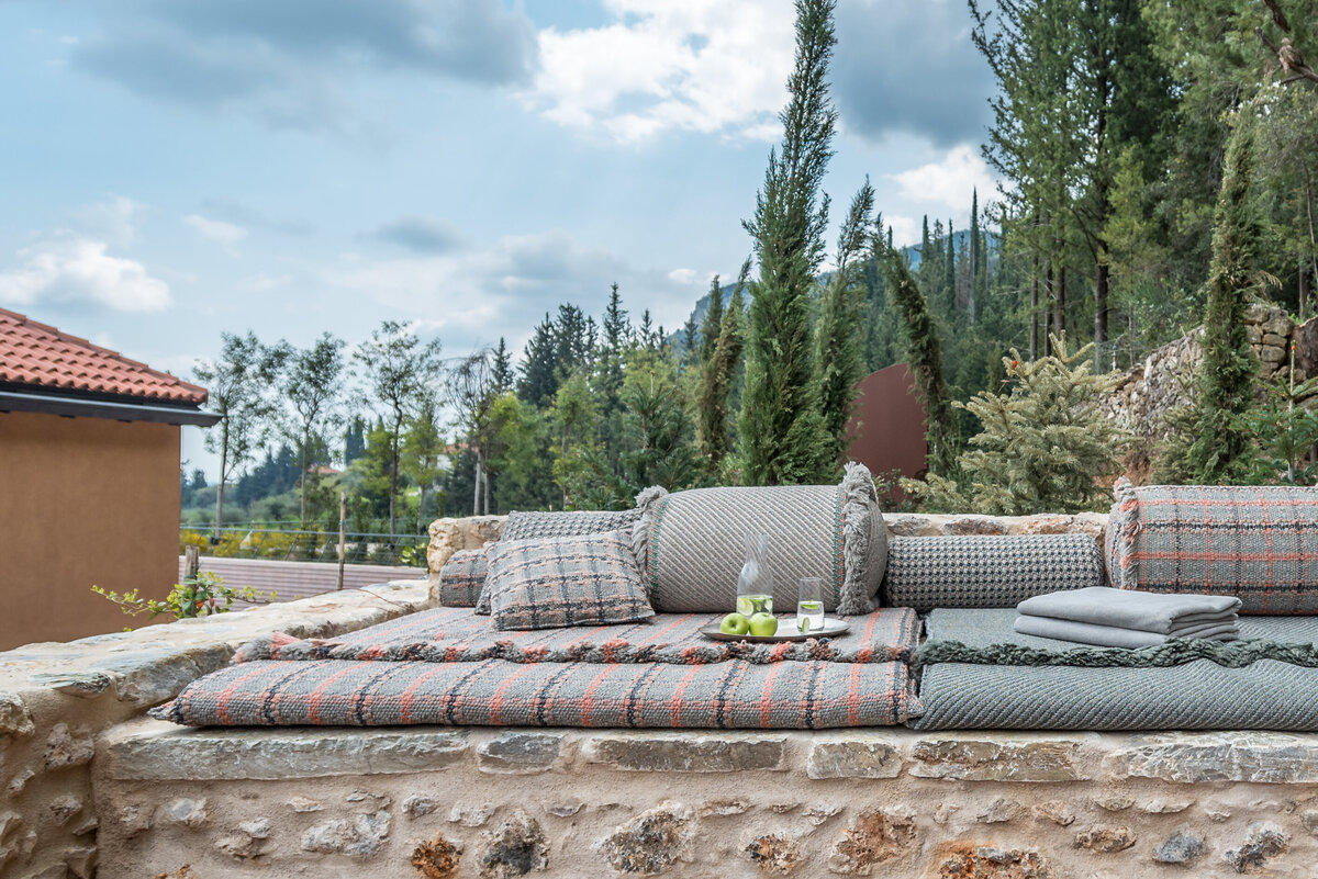 Waterstone - Euphoria Retreat - Mystras - Luxury Boutique Hotel - Byzantium Suite Outside Rest Area5