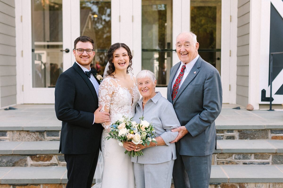 Bride and Groom Wedding Portaits Kelynn and Mathew Evansville Owensboro269