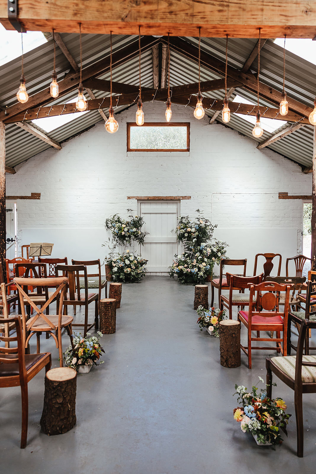 VICTORIABAKERWEDDINGS_MJ&XAVIER_WHITESYKEFIELDSWEDDINGPHOTOGRAPHER-94
