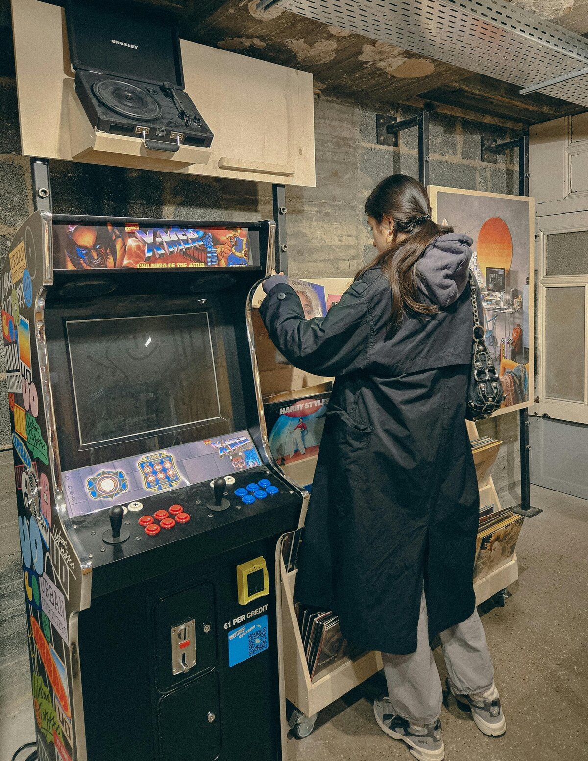 pexels-gokceerem-16565752